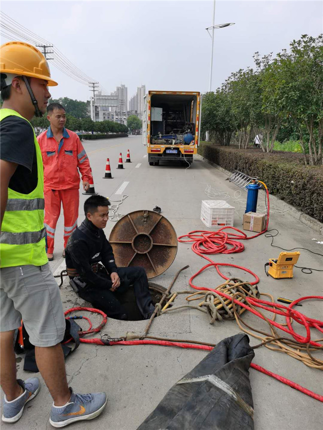 裕华翻衬法管道修复技术主要工序