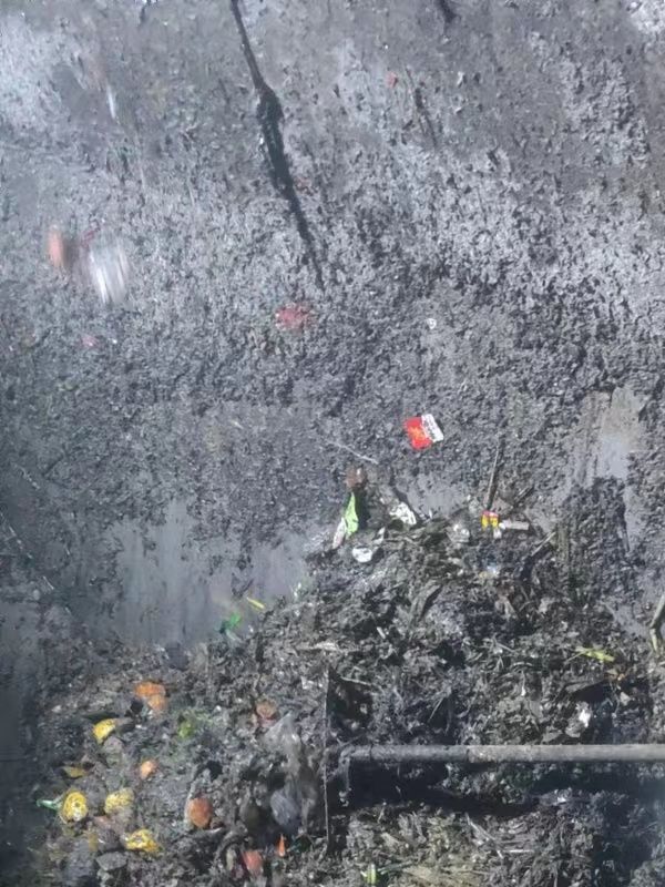 裕华污水池清理